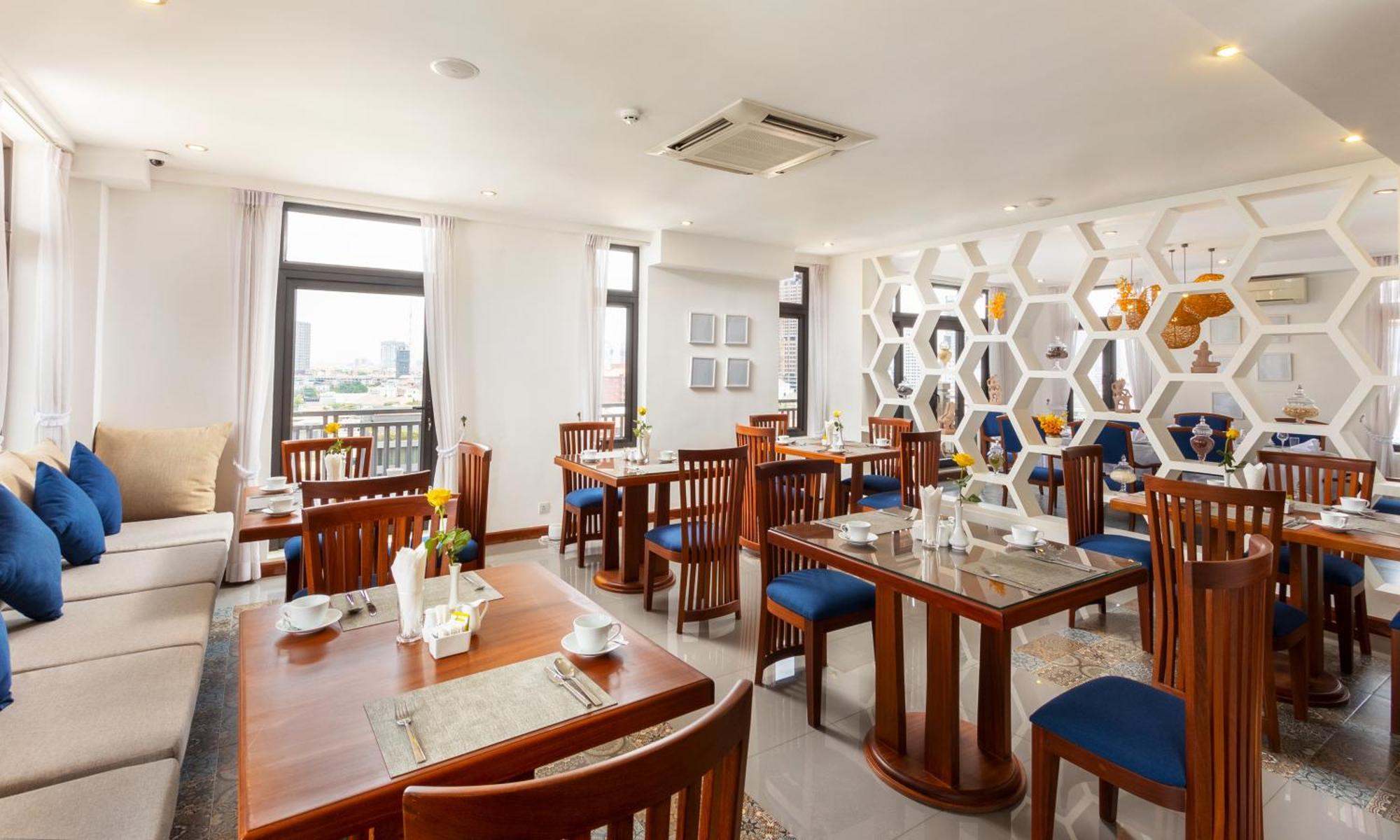Jaya Suites Hotel พนมเปญ ภายนอก รูปภาพ