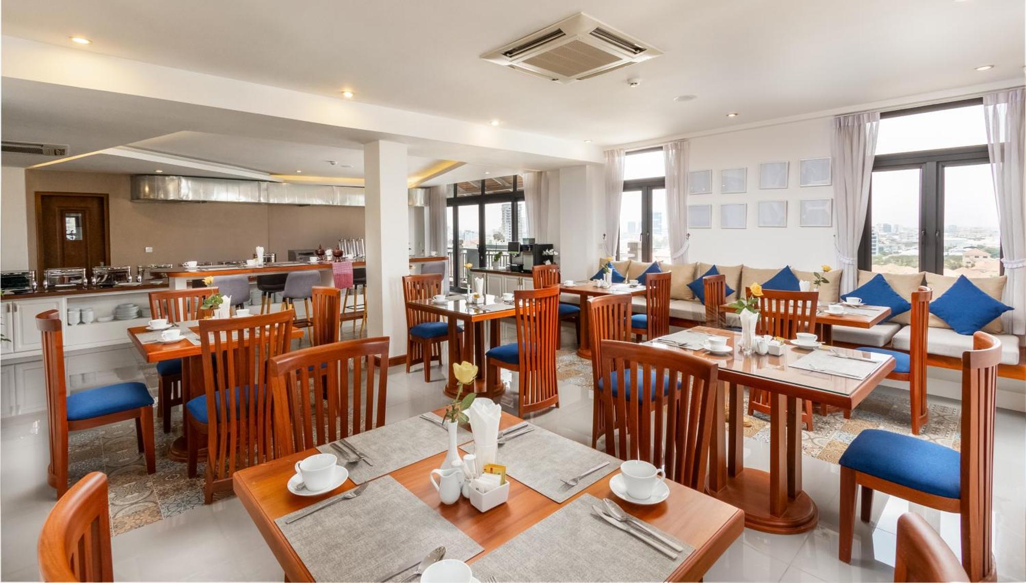 Jaya Suites Hotel พนมเปญ ภายนอก รูปภาพ