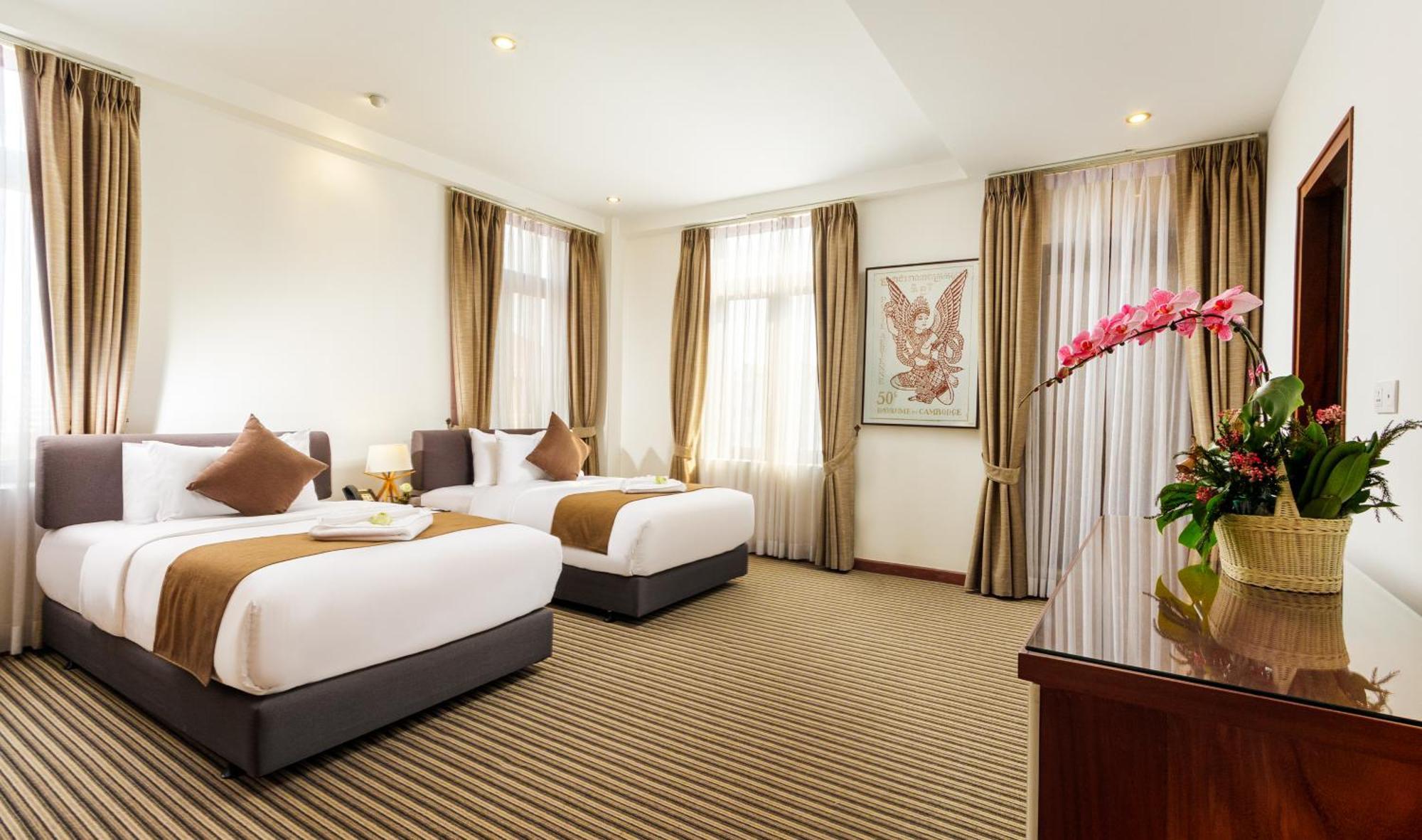 Jaya Suites Hotel พนมเปญ ภายนอก รูปภาพ