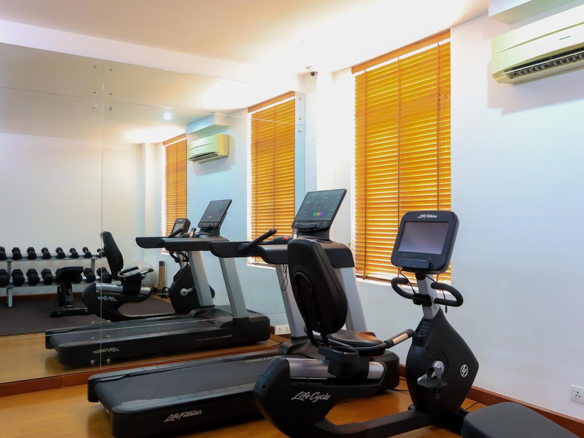 Jaya Suites Hotel พนมเปญ ภายนอก รูปภาพ